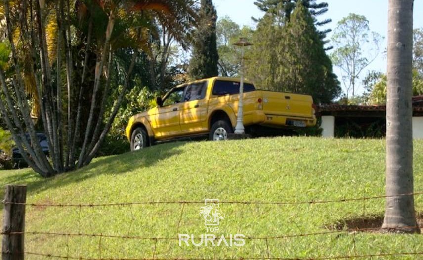 Sítio com 03 alqueires à venda em Itu -SP.