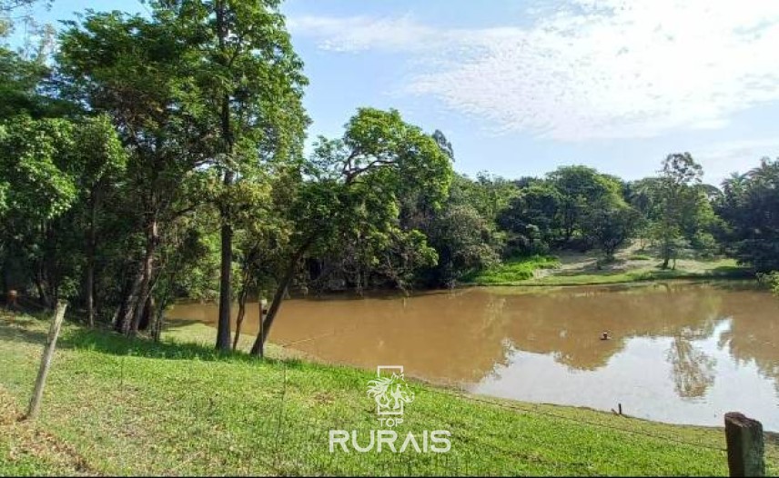 Sitio à venda em Itu-SP.