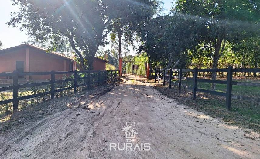 Haras à venda em Porto Feliz-Pista para 3 tambores. .