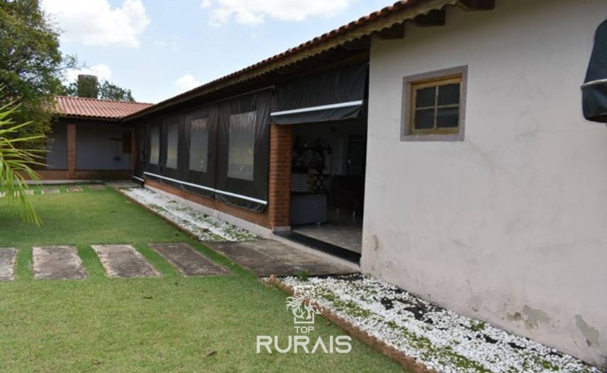 Chácara à venda em Porto Feliz-SP.