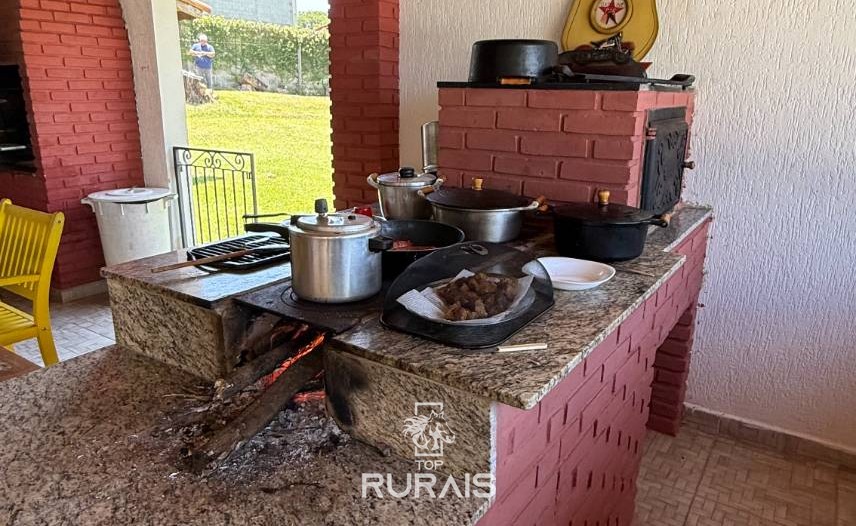 Sitio rico em àgua a venda em Porto Feliz.SP