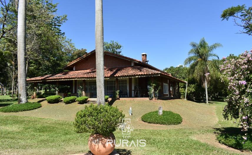 Lindo sítio à venda em Porto Feliz-SP.